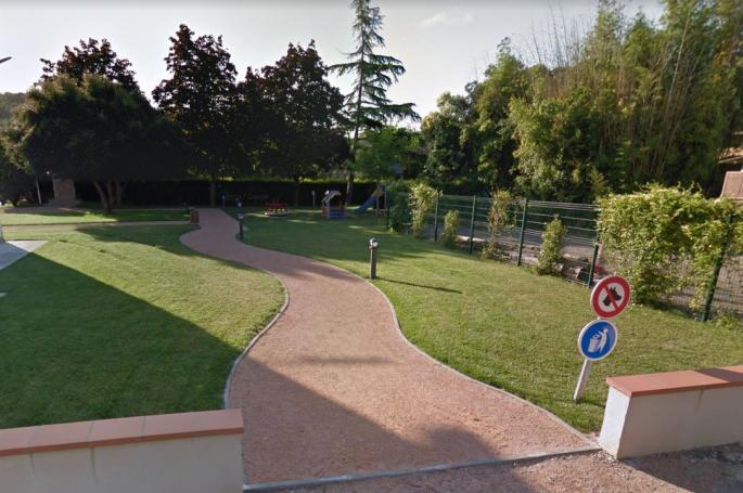 Réalisation d'une allée jardin public