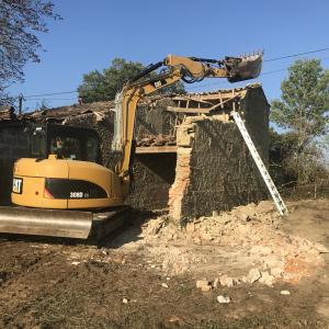 Démolition d'une ancienne bâtisse