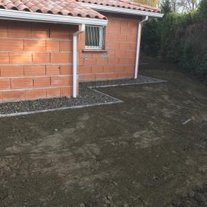 Terrassement autour habitation