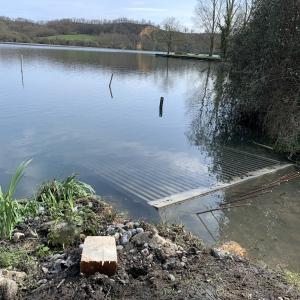Création d'un embarcadère pour mise à l'eau de barque